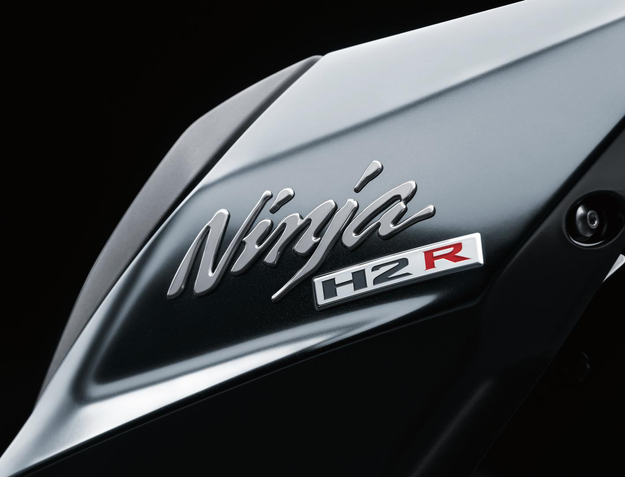 Kawasakin alkuperäinen hopeapeilipinnoite