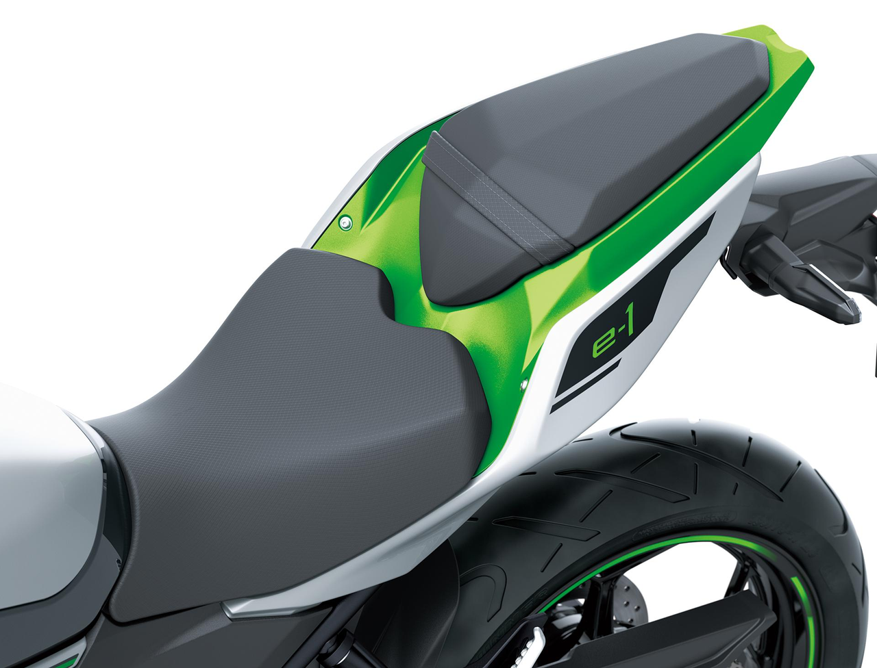 Luonnollisesti rento ajoasento